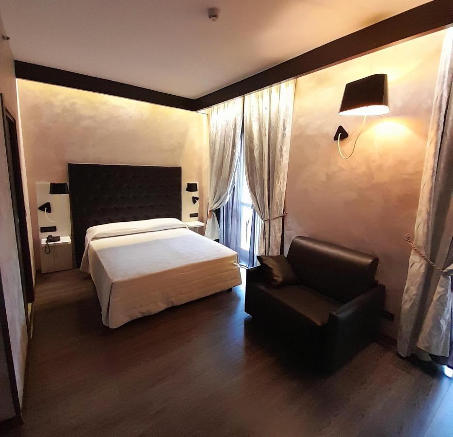 Hotel Continental تورينو المظهر الخارجي الصورة