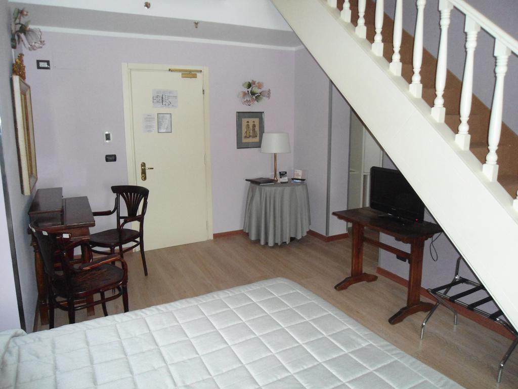 Hotel Continental تورينو المظهر الخارجي الصورة