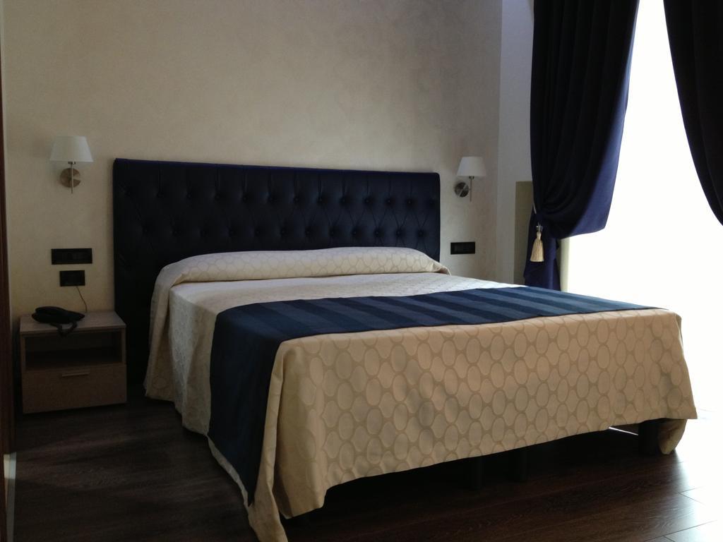 Hotel Continental تورينو المظهر الخارجي الصورة
